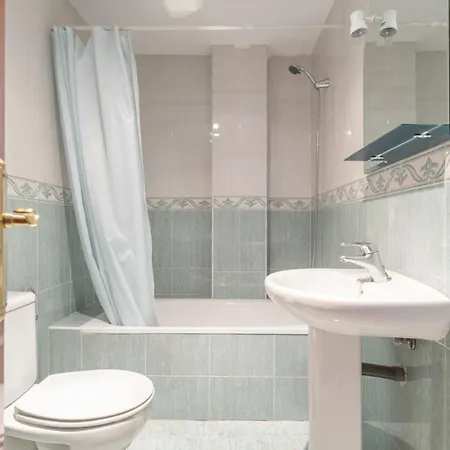 Renthas Pedregalejo Apartment Malaga